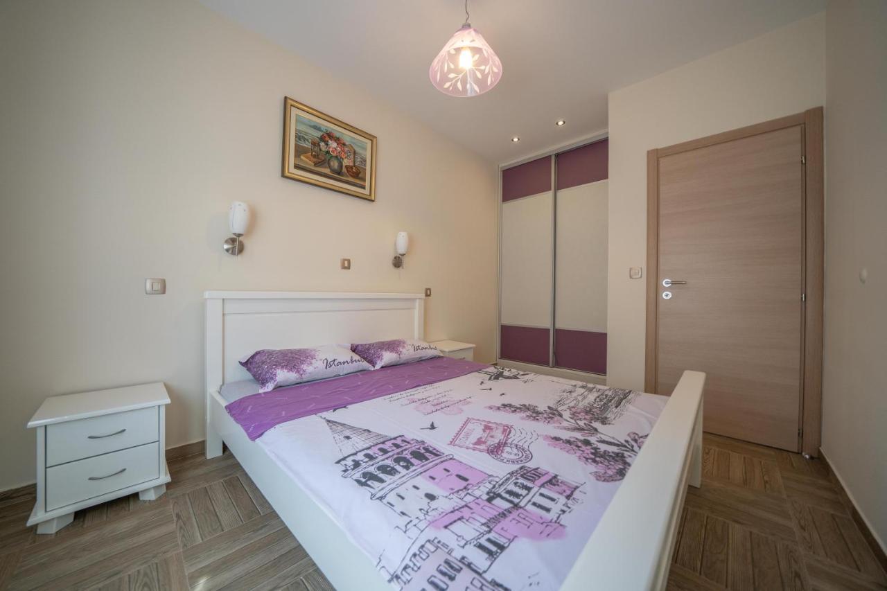 Apartments Milunovic Котор Екстериор снимка