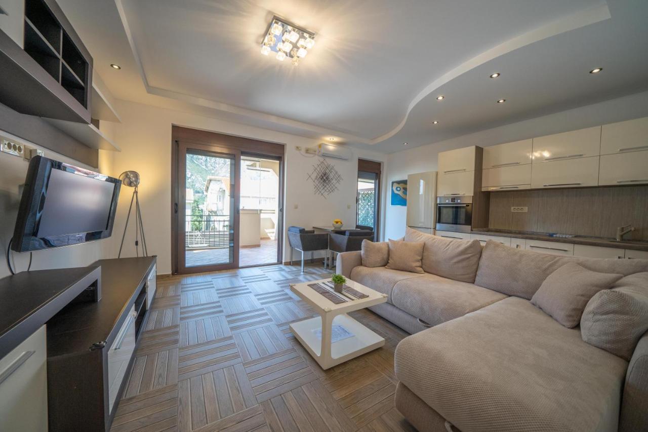 Apartments Milunovic Котор Екстериор снимка