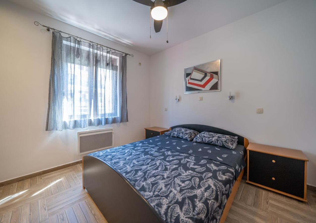Apartments Milunovic Котор Екстериор снимка