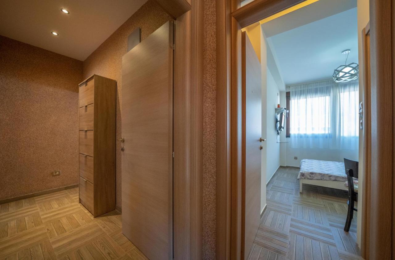 Apartments Milunovic Котор Екстериор снимка