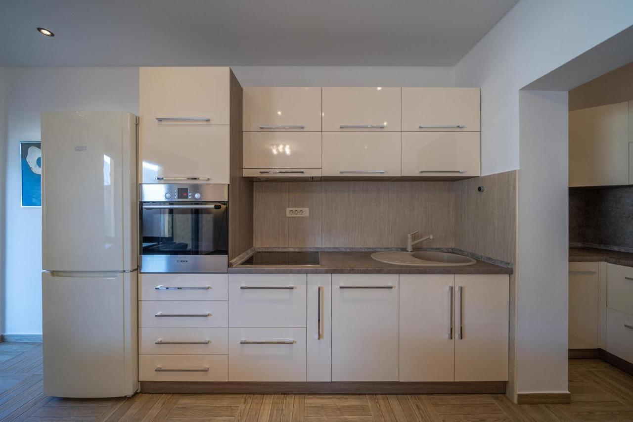 Apartments Milunovic Котор Екстериор снимка