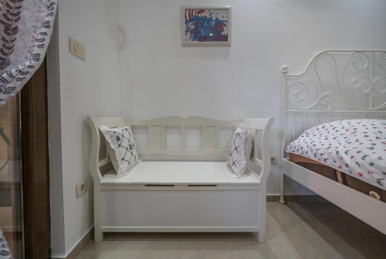 Apartments Milunovic Котор Екстериор снимка
