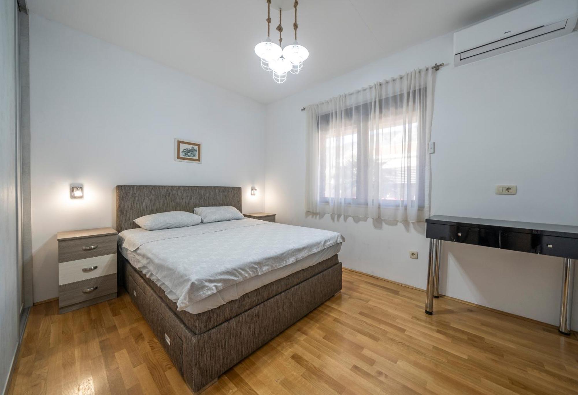 Apartments Milunovic Котор Екстериор снимка